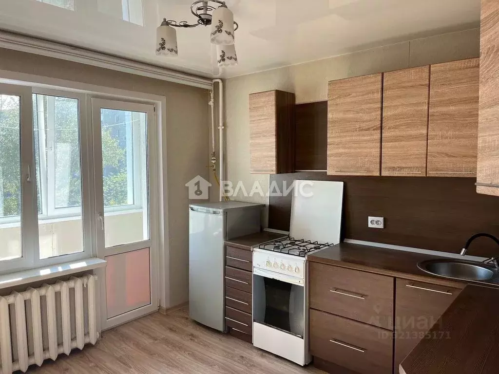 1-к кв. Пензенская область, Кузнецк Рабочая ул., 170с1 (35.4 м) - Фото 1