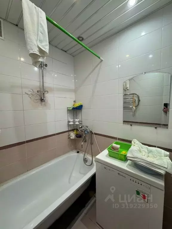 3-к кв. Ставропольский край, Ставрополь ул. Серова, 8 (59.0 м) - Фото 0