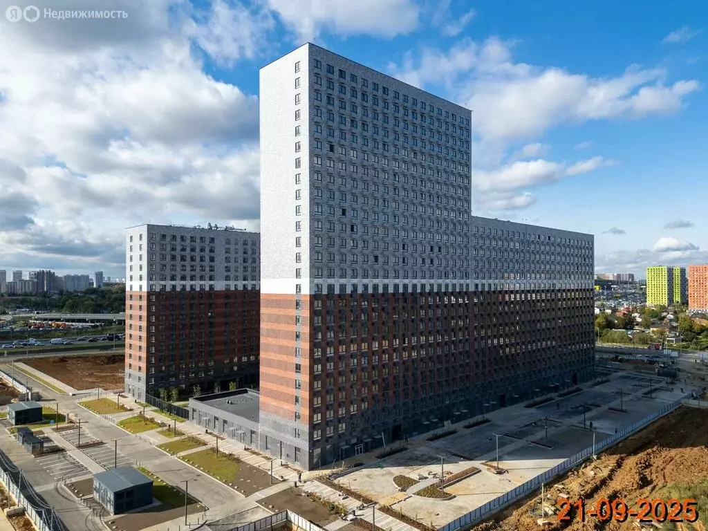 Торговая площадь (98 м) - Фото 1