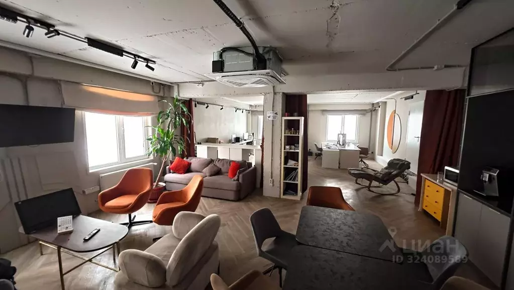 Помещение свободного назначения в Саха (Якутия), Якутск ул. ... - Фото 1