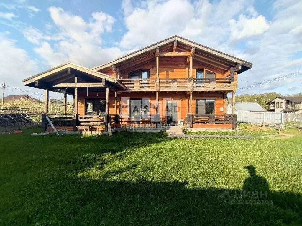 Коттедж в Москва № 40 кв-л, 491 (230 м) - Фото 1