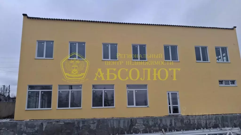 Торговая площадь в Свердловская область, Ревда ул. Ревдинского ... - Фото 2