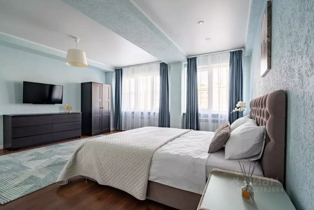 3-к кв. Красноярский край, Красноярск ул. Дубровинского, 52 (75.0 м) - Фото 1