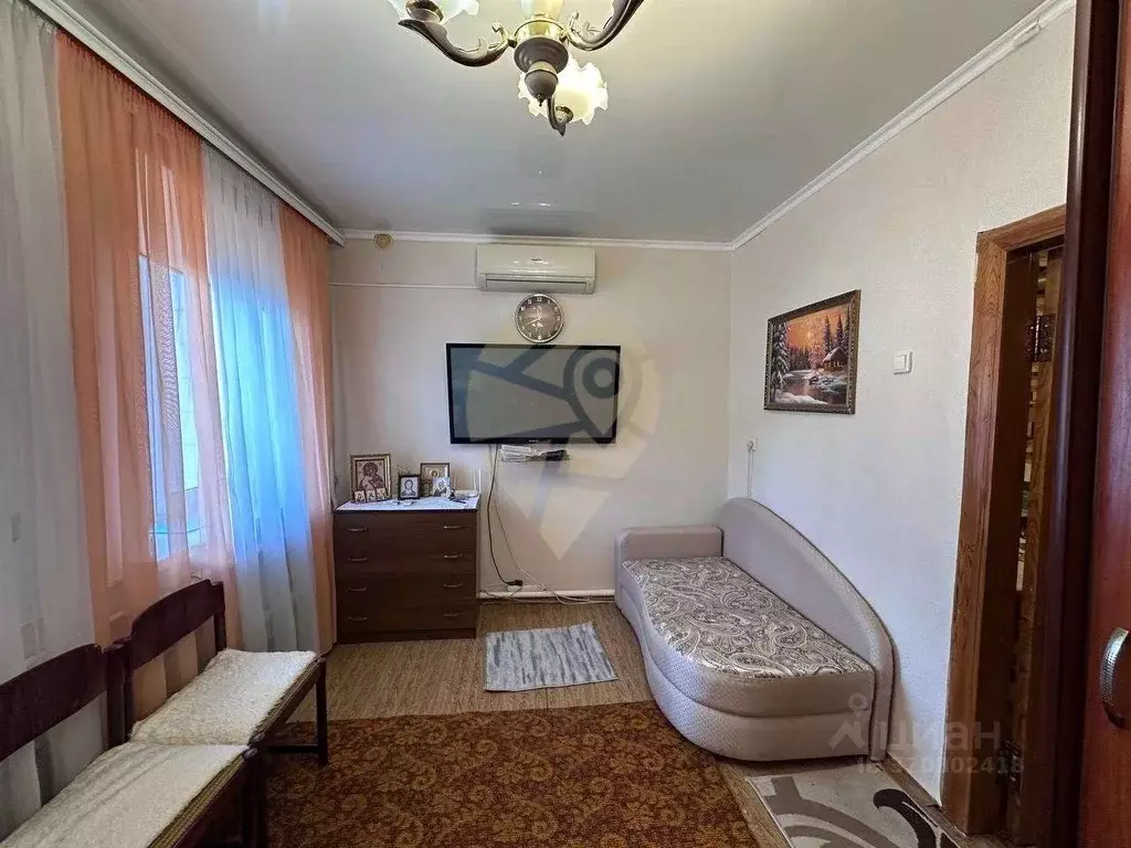 1-к кв. Белгородская область, Старый Оскол Красноармейский пер., 7 ... - Фото 0