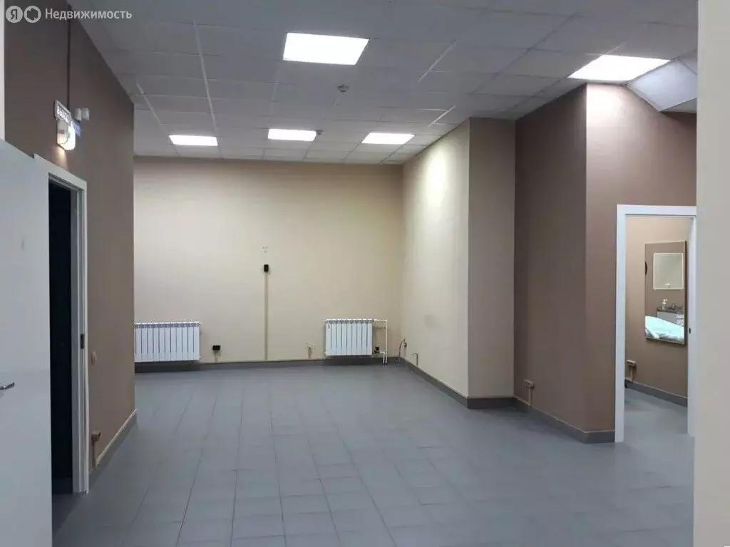 Помещение свободного назначения (70 м) - Фото 0