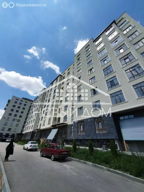 3-комнатная квартира: Нальчик, улица Героя России Т.М. Тамазова, 2А ... - Фото 1