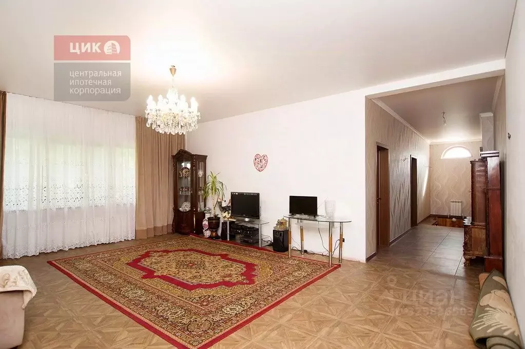 Дом в Рязанская область, Рязань Гаражная ул., 14 (407 м) - Фото 2