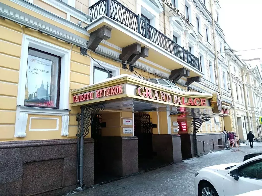 Торговая площадь в Санкт-Петербург Итальянская ул., 15 (81 м) - Фото 0