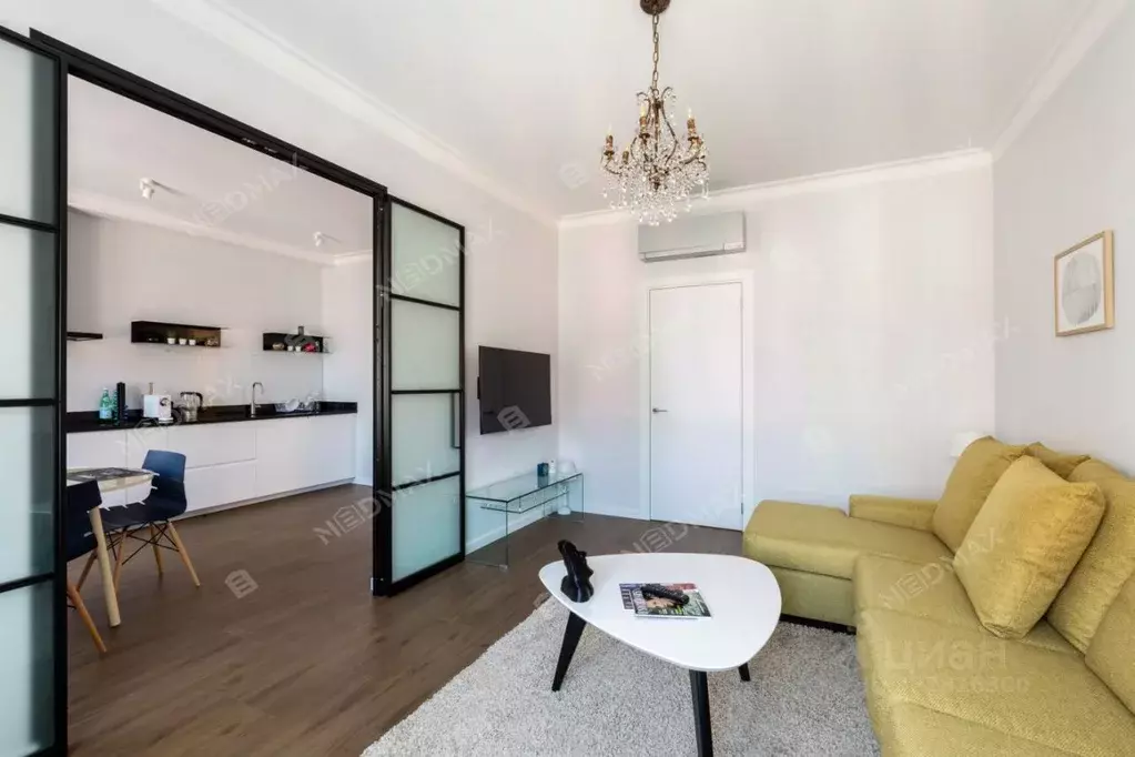 2-к кв. Санкт-Петербург пер. Басков, 2 (81.0 м) - Фото 2