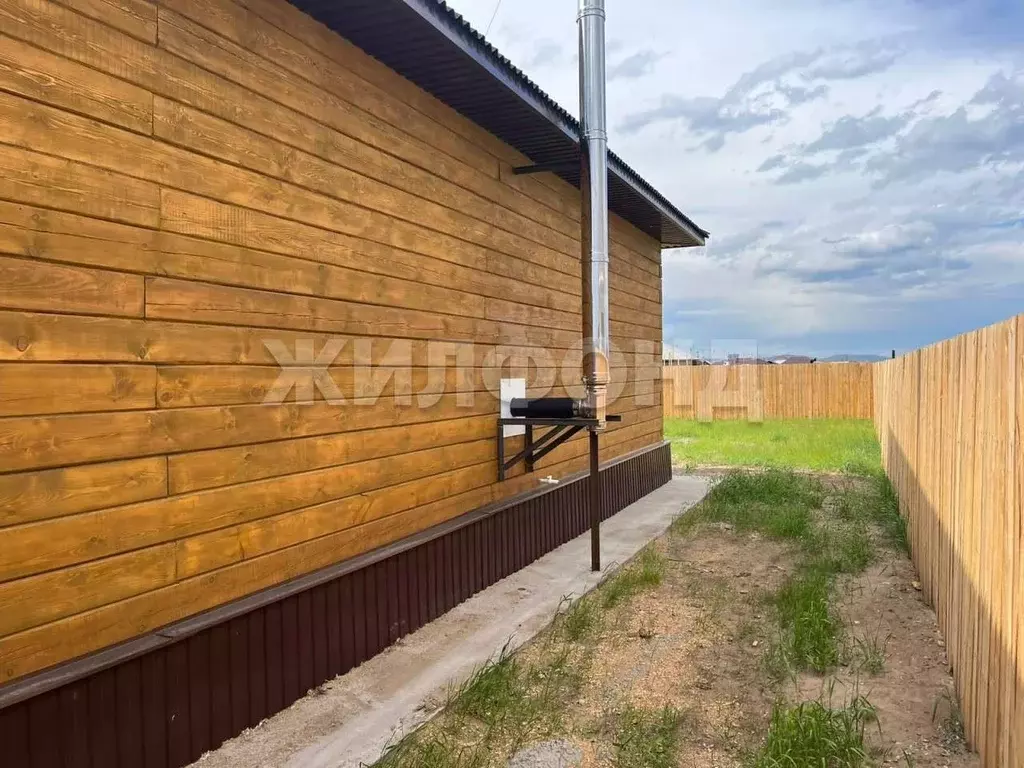 Дом в Хакасия, Усть-Абаканский район, с. Калинино ул. Белых Облаков ... - Фото 2