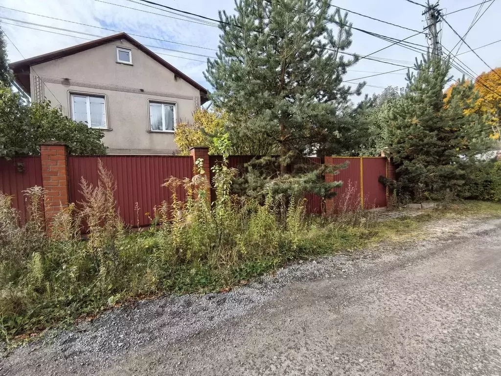 Дом в Тульская область, Тула пос. Рудаково, Лазурный пер., 15 (300 м) - Фото 2