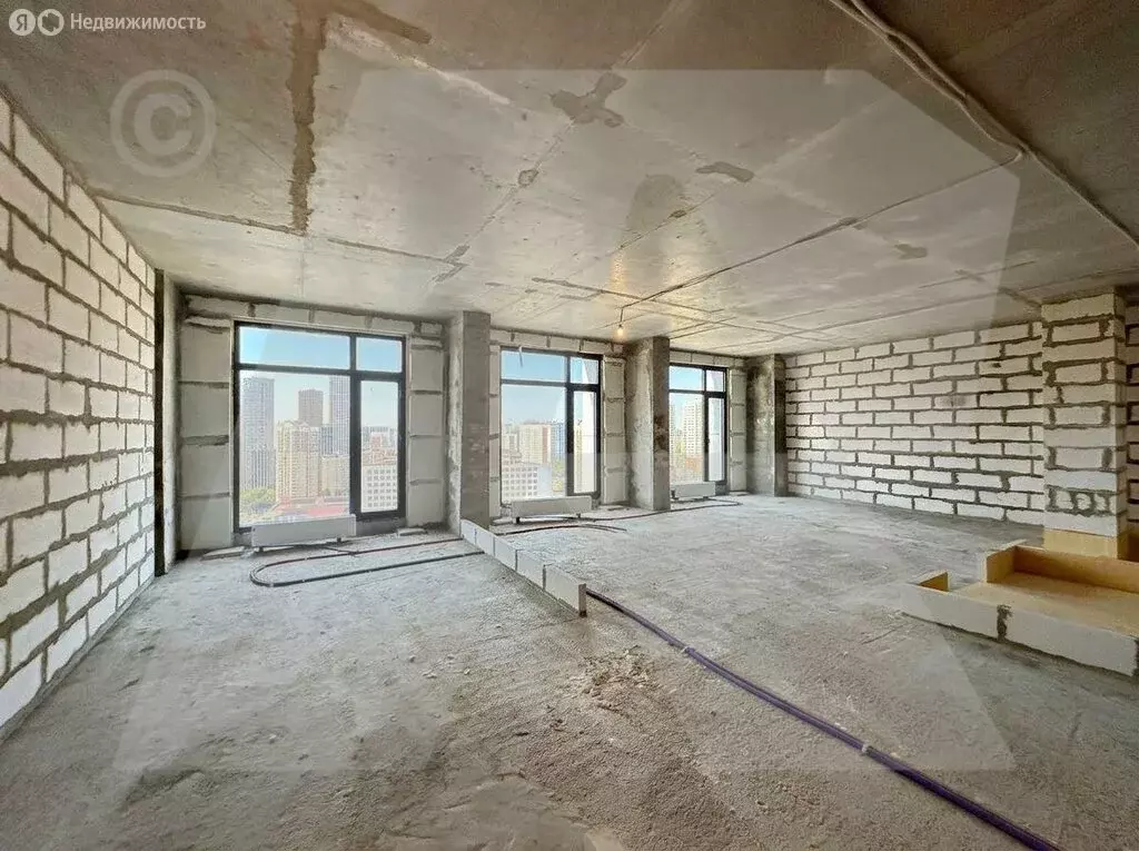 3-комнатная квартира: Москва, улица Янковского, 1к1 (72 м) - Фото 1