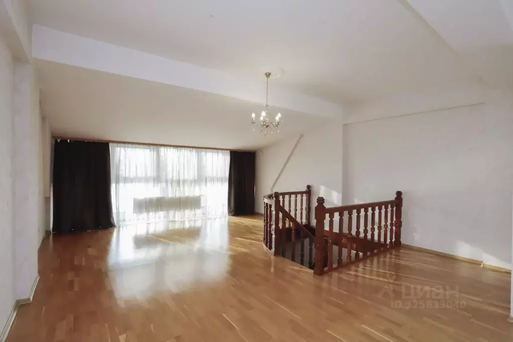 2-к кв. Иркутская область, Иркутск Дальневосточная ул., 140 (117.0 м) - Фото 2