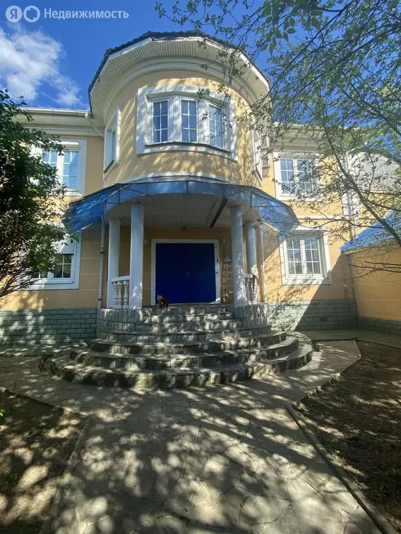 Дом в село Тарасовка, Центральный проезд (637 м) - Фото 1