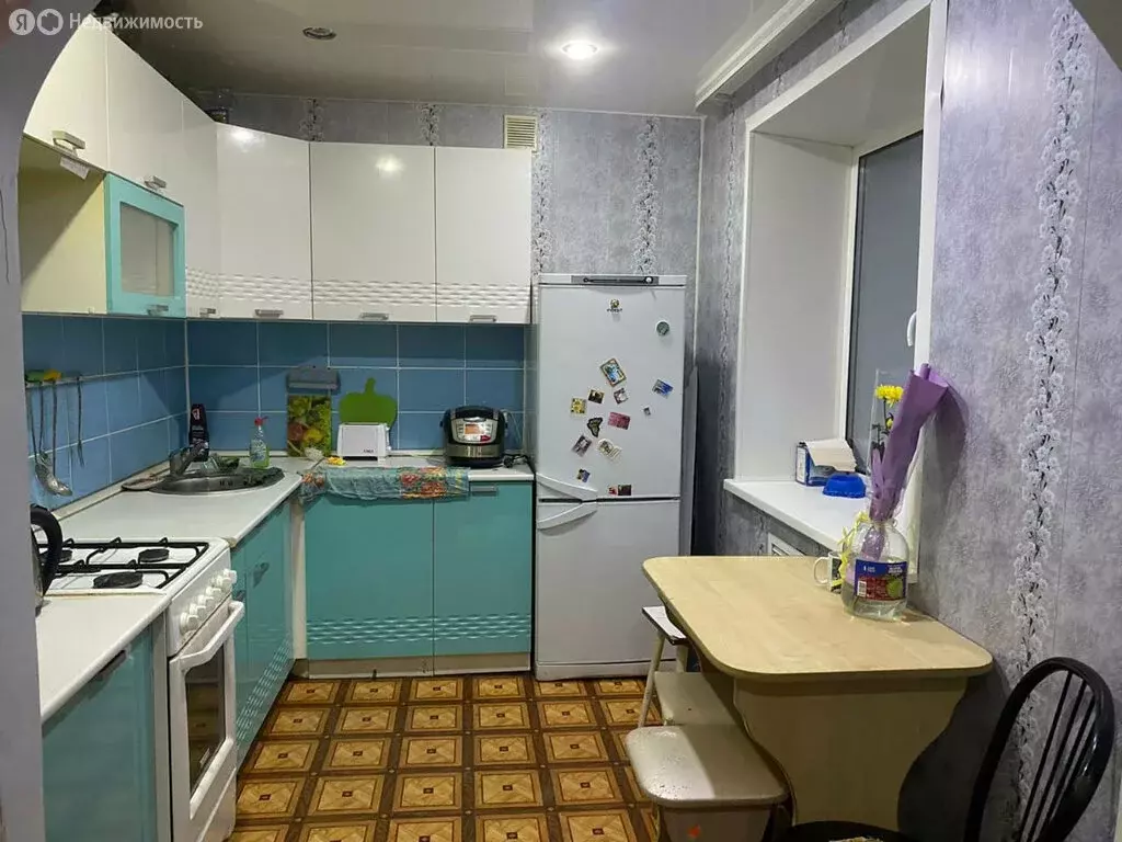 3-комнатная квартира: Киров, улица Ленина, 200А (59.6 м) - Фото 1