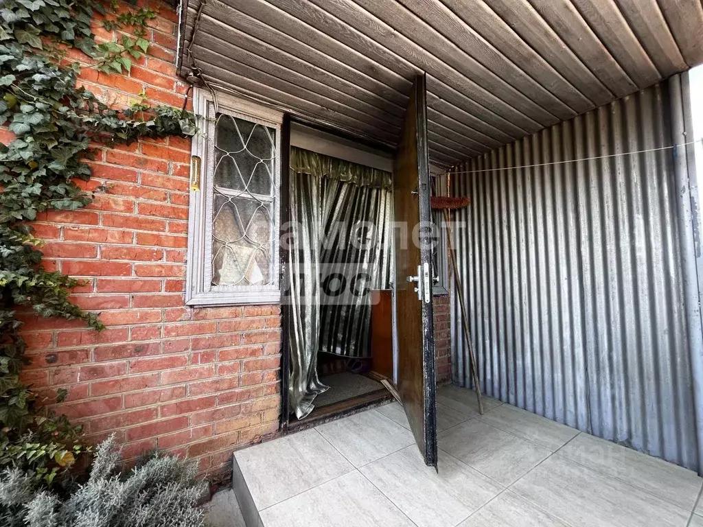 Дом в Краснодарский край, Апшеронск ул. Димитрова (224 м) - Фото 1