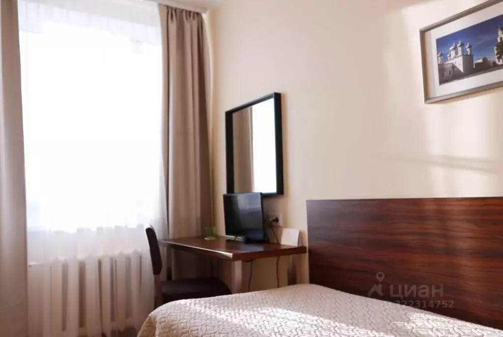 Комната Новгородская область, Новгородский район, Ермолинское с/пос, ... - Фото 1