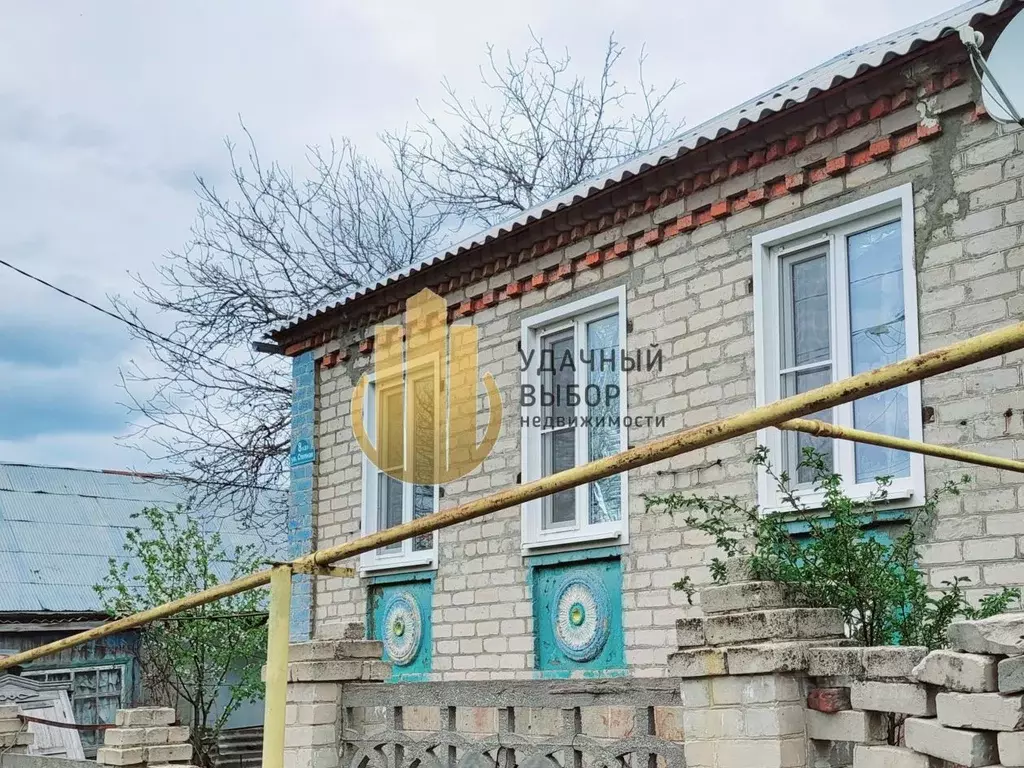 Дом в Ростовская область, Белая Калитва Степная ул. (80 м) - Фото 1