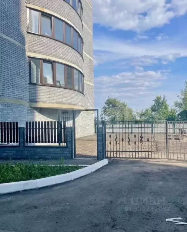 2-к кв. Курская область, Курск ул. Лысая Гора, 3 (65.0 м) - Фото 0