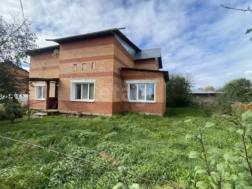 Дом в Калужская область, Мещовский район, Молодежный с/пос, с. Мармыжи ... - Фото 1