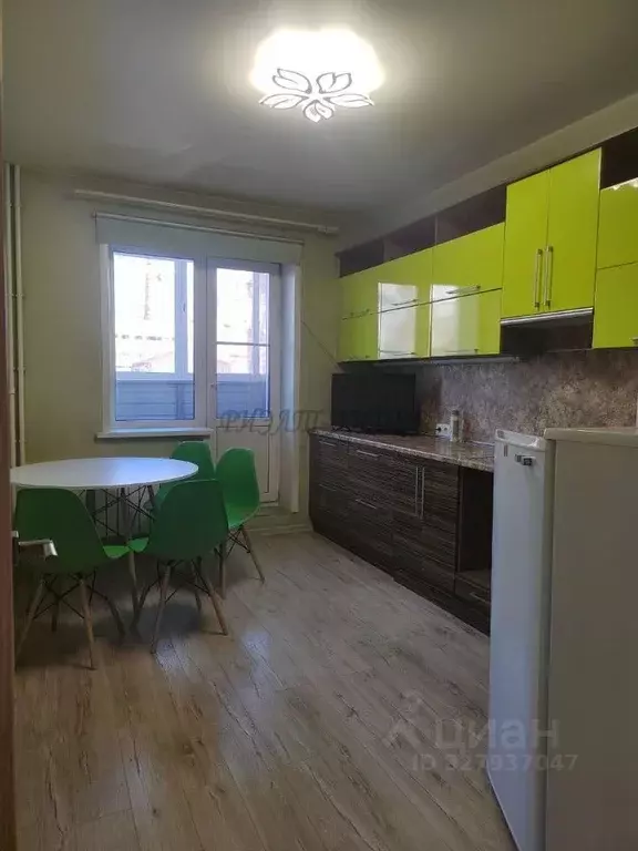 1-к кв. Алтай, Горно-Алтайск ул. Осипенко, 31 (40.0 м) - Фото 1