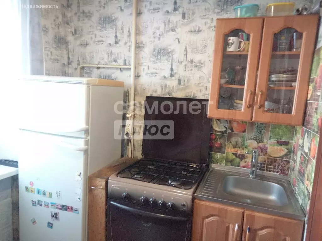 3-комнатная квартира: Липецк, улица Гагарина, 61 (55.6 м) - Фото 1