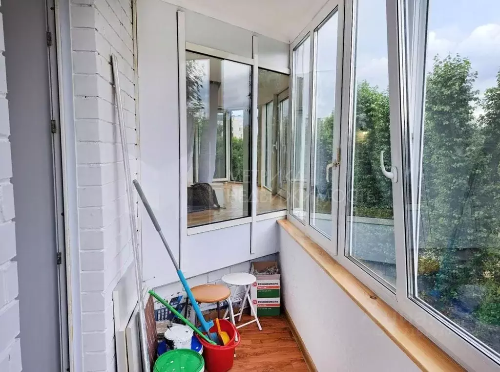 1-к кв. Тюменская область, Тюмень ул. 50 лет Октября, 33А (39.2 м) - Фото 1