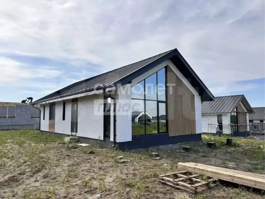 Дом в Калмыкия, Элиста ул. 4-я Северо-Западная, 1 (128 м) - Фото 1