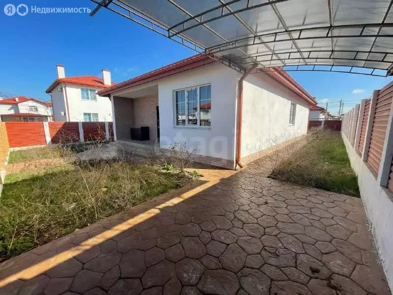 Дом в село Витязево, Белореченская улица (130 м) - Фото 1