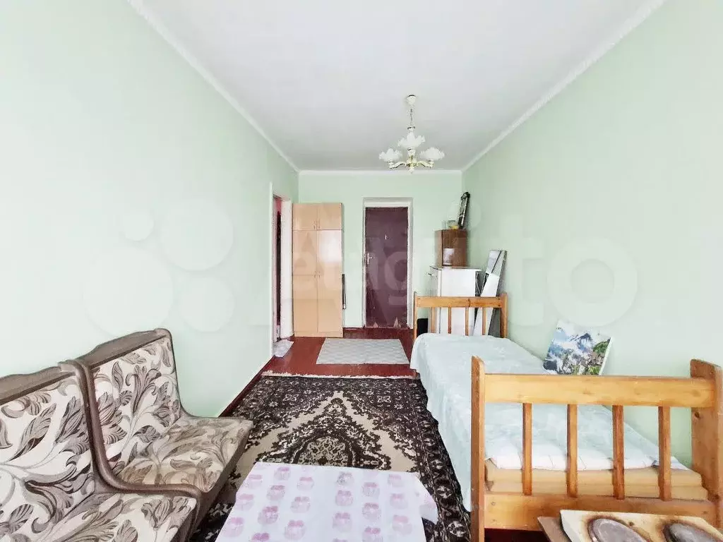 Комната 42,7 м в 2-к., 3/4 эт. - Фото 0