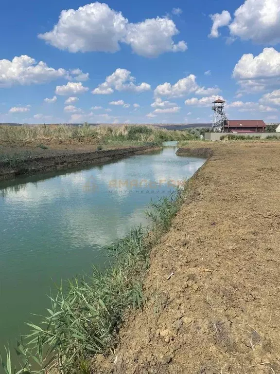 Участок в Ставропольский край, Шпаковский муниципальный округ, пос. ... - Фото 1