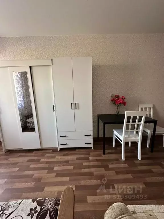 Студия Краснодарский край, Краснодар ул. Командорская, 3к1 (23.3 м) - Фото 1