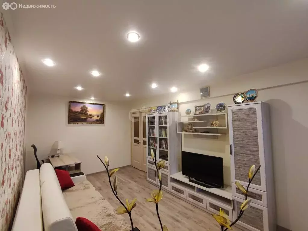 3-комнатная квартира: Брянск, Авиационный переулок, 3/3 (62.4 м) - Фото 2