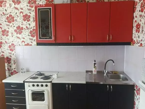 1-комнатная квартира: Усть-Илимск, улица Героев Труда, 5 (35.4 м) - Фото 1