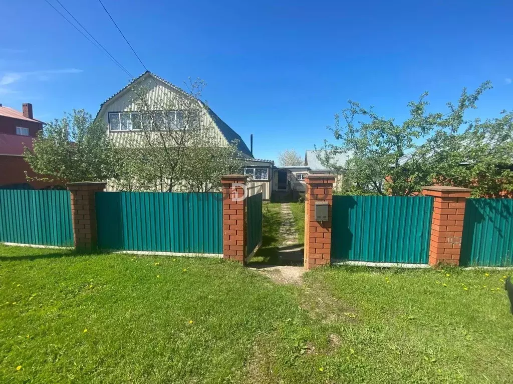 Дом в Башкортостан, Дюртюлинский район, Такарликовский сельсовет, с. ... - Фото 2