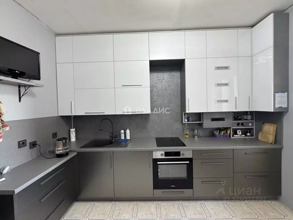 2-к кв. Калининградская область, Калининград ул. Островского, 1А (53.7 ... - Фото 1