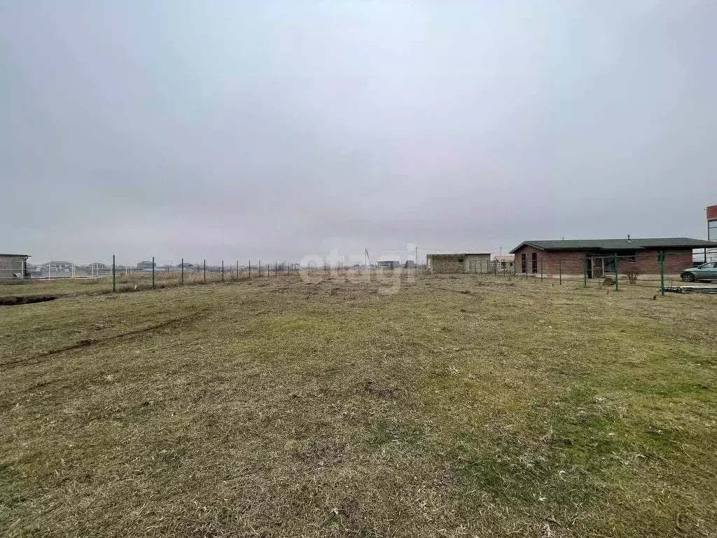 Участок в Адыгея, Тахтамукайский район, Старобжегокай аул ул. ... - Фото 1