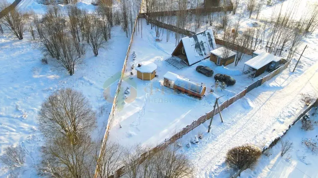 Дом в Ленинградская область, Лужский район, Заклинское с/пос, д. ... - Фото 1