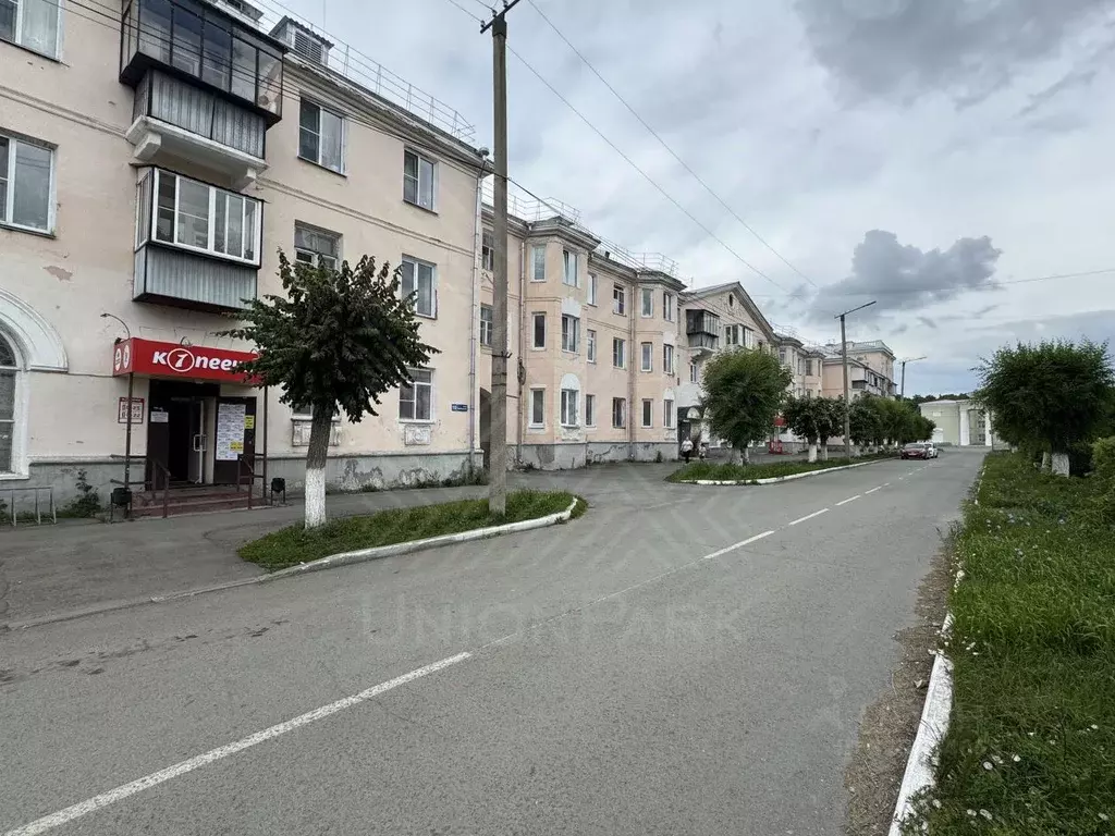 Торговая площадь в Челябинская область, Южноуральск ул. Куйбышева, 10 ... - Фото 1