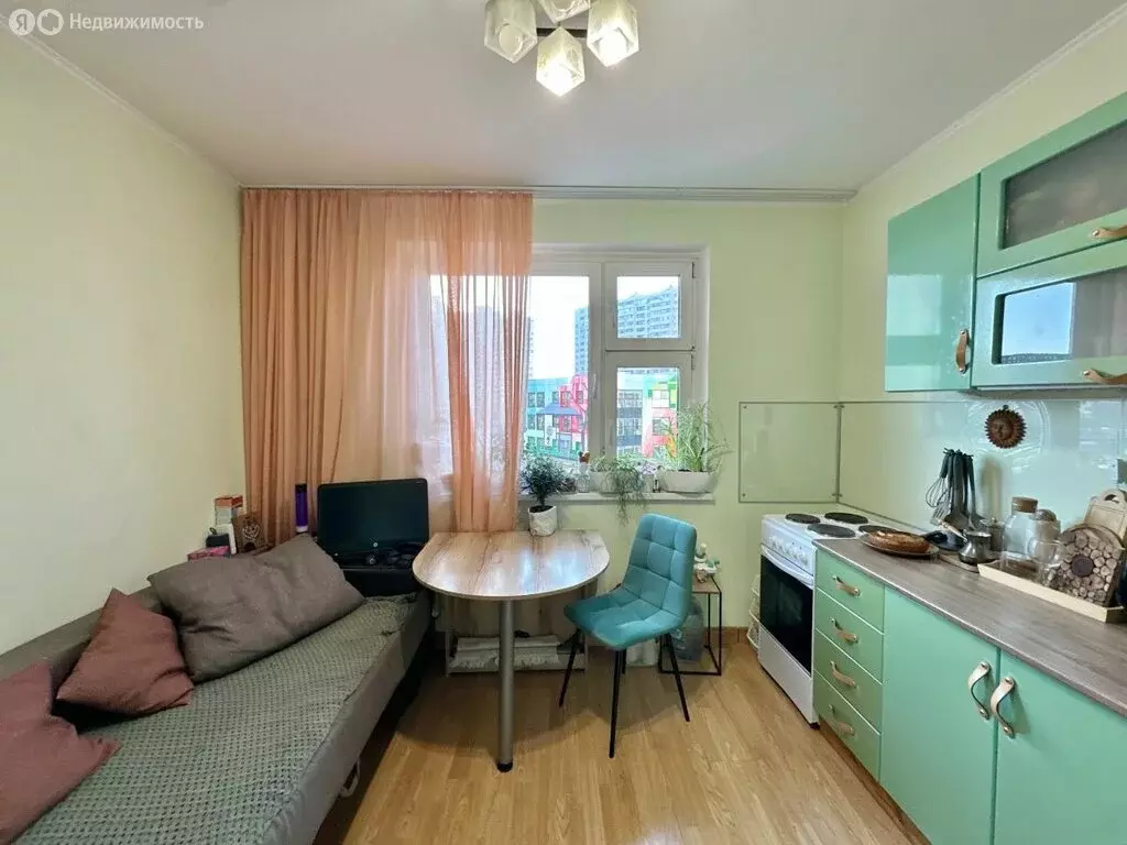 1-комнатная квартира: Москва, район Троицк, Нововатутинский проспект, ... - Фото 2