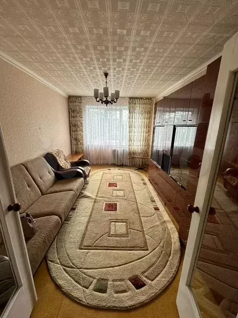 2-к. квартира, 50м, 4/9эт. - Фото 0