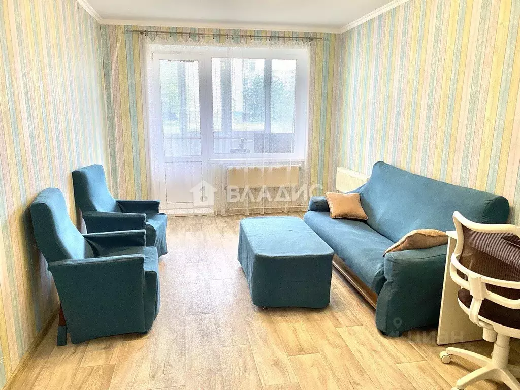 2-к кв. Белгородская область, Белгород бул. Юности, 43 (58.3 м) - Фото 0