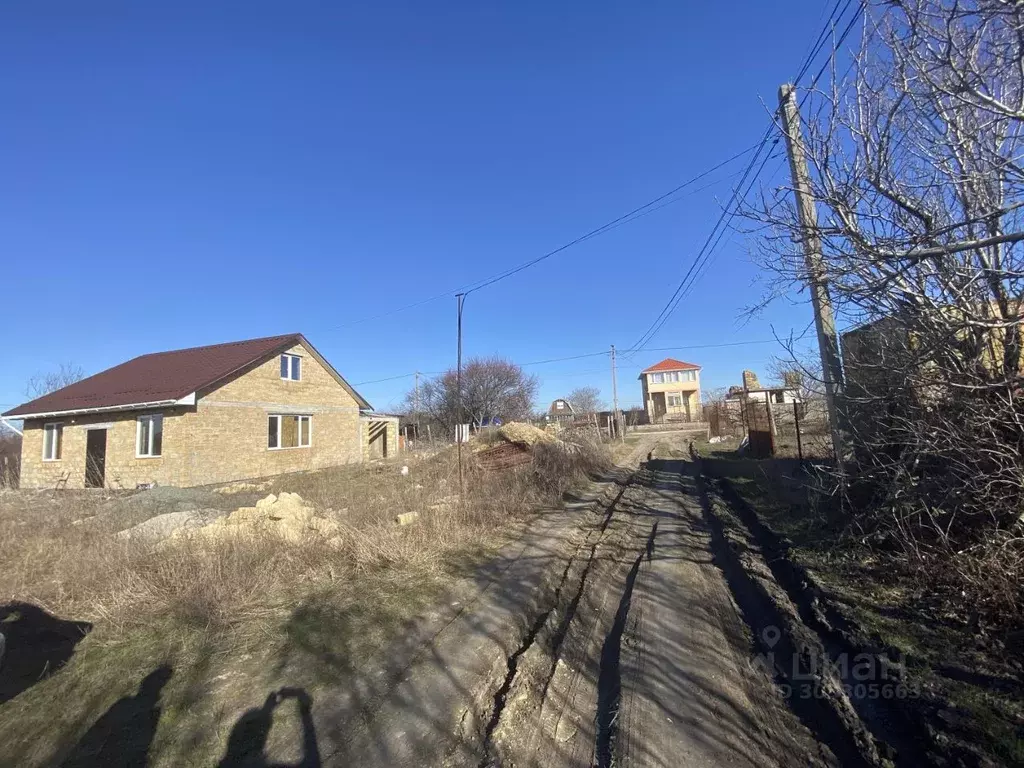 Дом в Крым, Симферопольский район, Трудовское с/пос, Земляне садовое ... - Фото 1