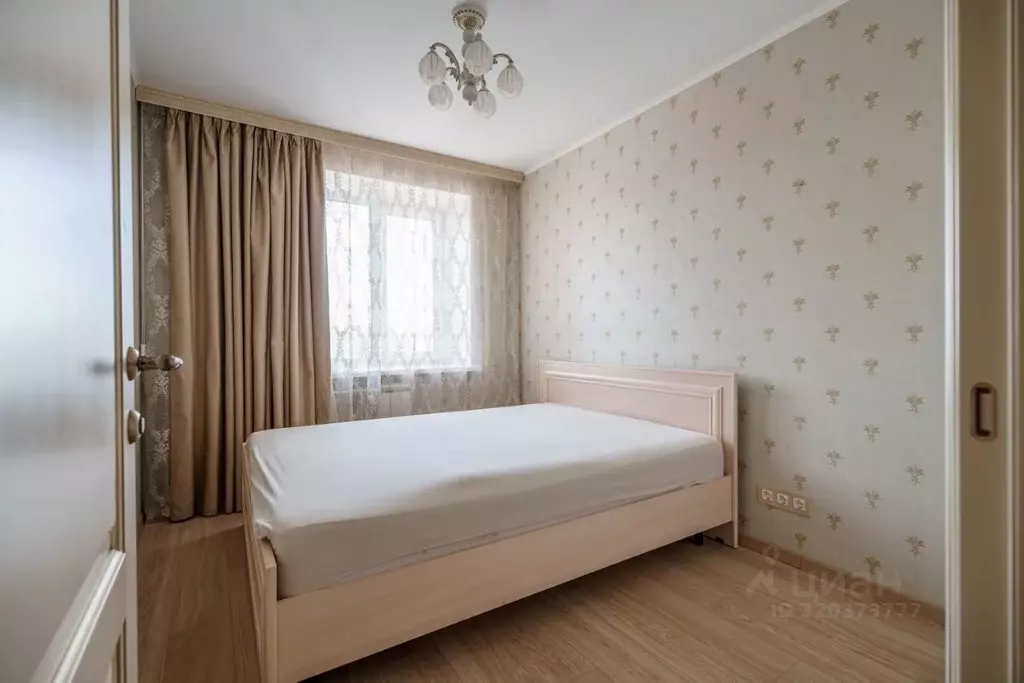 4-к кв. Санкт-Петербург просп. Королева, 29к1Б (80.0 м) - Фото 0