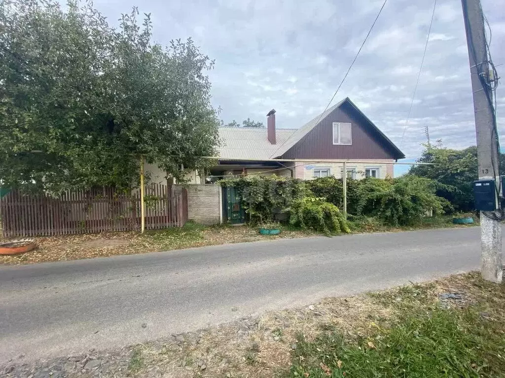 Дом в Корочанский район, Погореловское сельское поселение, село ... - Фото 1