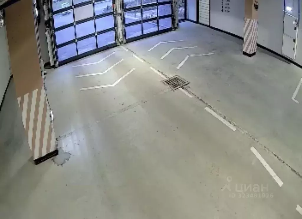 Гараж в Тюменская область, Тюмень ул. Новоселов, 94 (13 м) - Фото 1