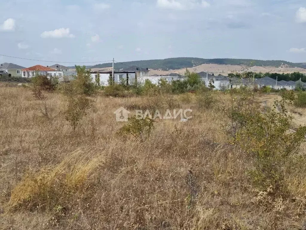Участок в Крым, Симферопольский район, Трудовское с/пос, с. Денисовка ... - Фото 1