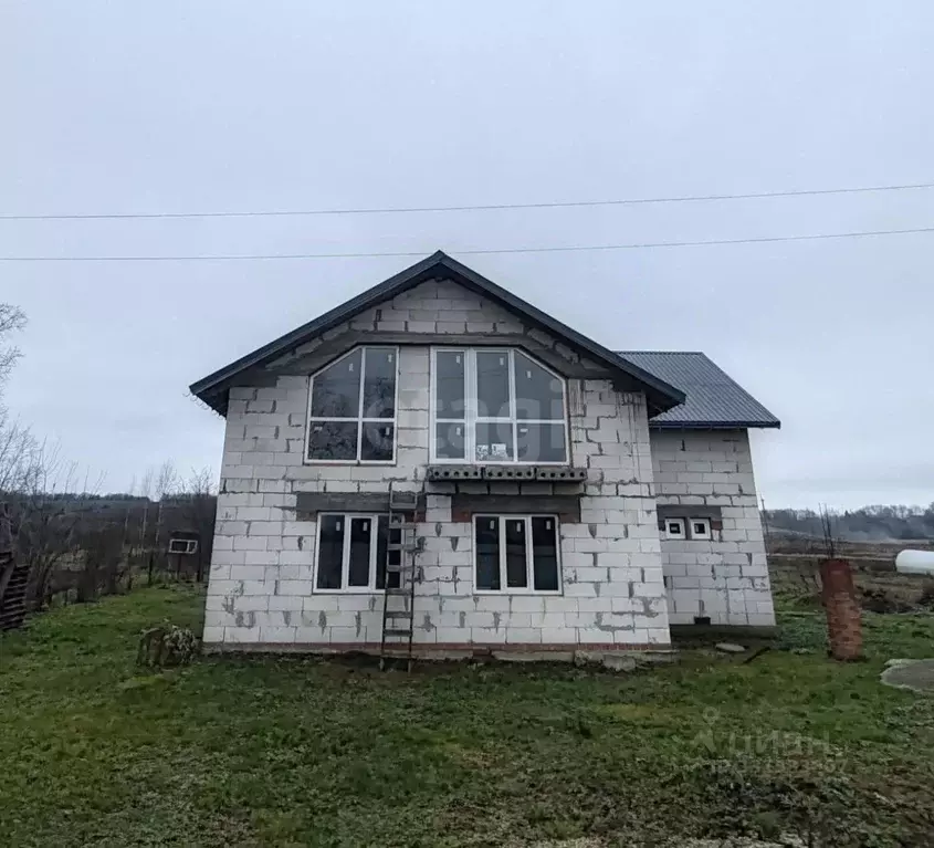 Дом в Калужская область, Тарусский муниципальный округ, д. Подборки 45 ... - Фото 1