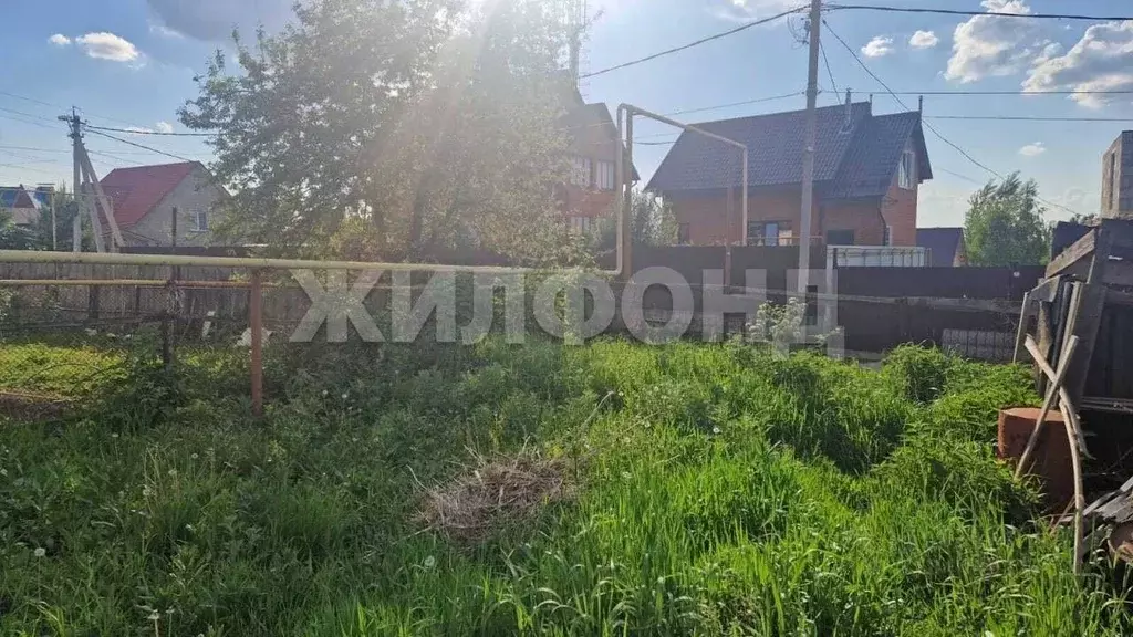Дом в Новосибирская область, Новосибирск ул. Надсона (69 м) - Фото 0