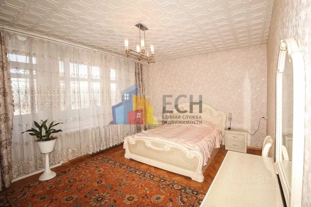 3-к кв. Тульская область, Тула Первомайская ул., 30 (92.5 м) - Фото 0